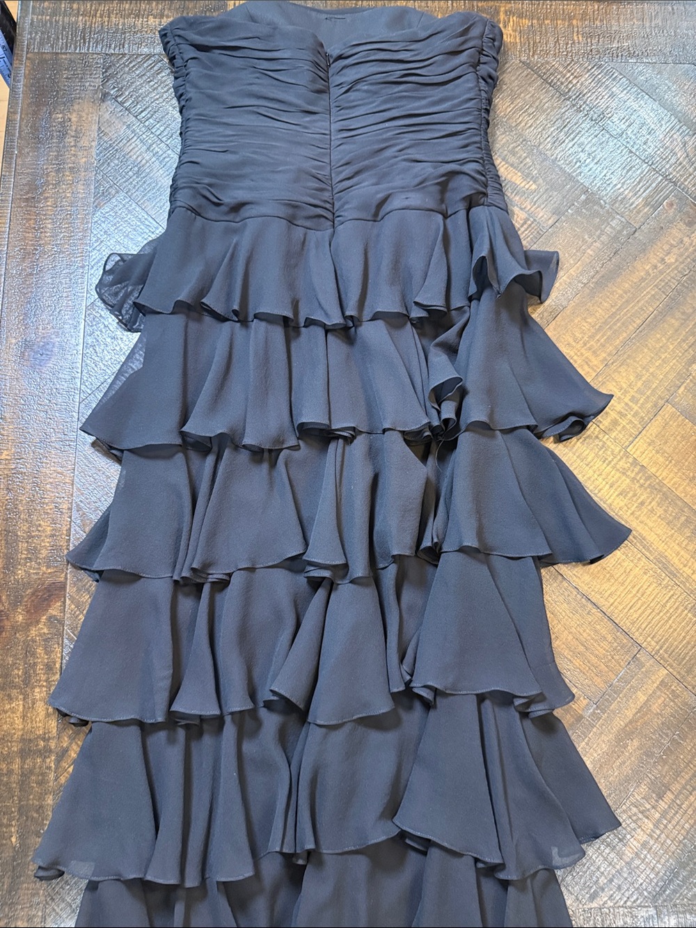 Y2K Kay Unger 100% Silk Strapless Ruffle Tiered Gown Black Rosette Size 4 - Picture 10 of 11